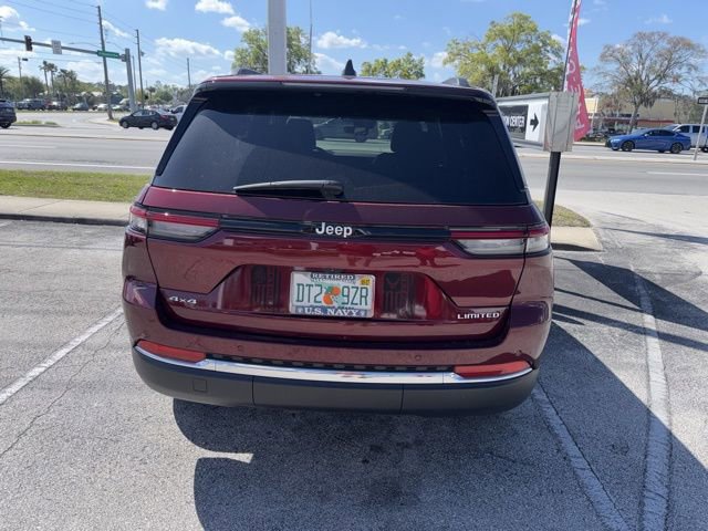 Used 2025 Jeep Grand Cherokee Limited w/ Trailer Tow Package image 7