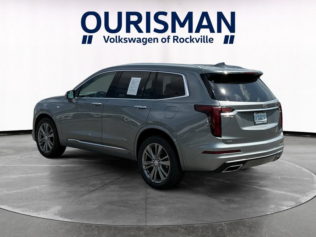 Used 2024 Cadillac XT6 Premium Luxury AWD/4WD image 4