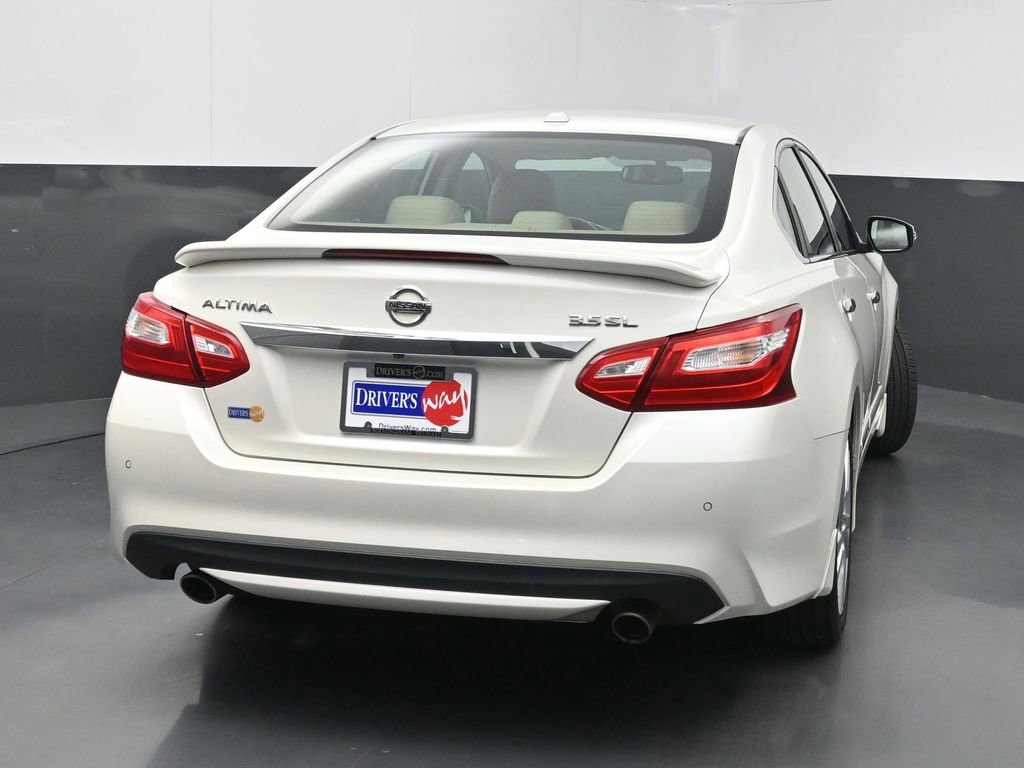 Used 2017 Nissan Altima 3.5 SL w/ 3.5SL Technology Package FWD image 38