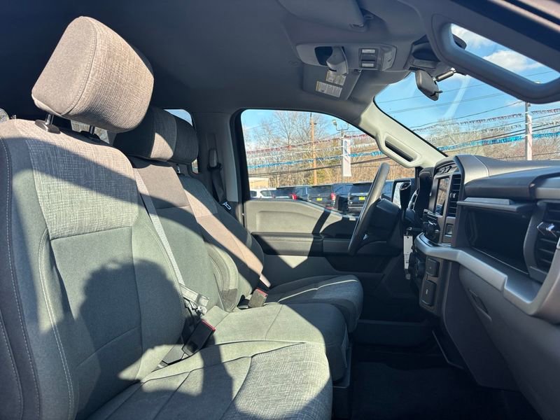 Used 2022 Ford F150 XLT w/ XTR Package image 16