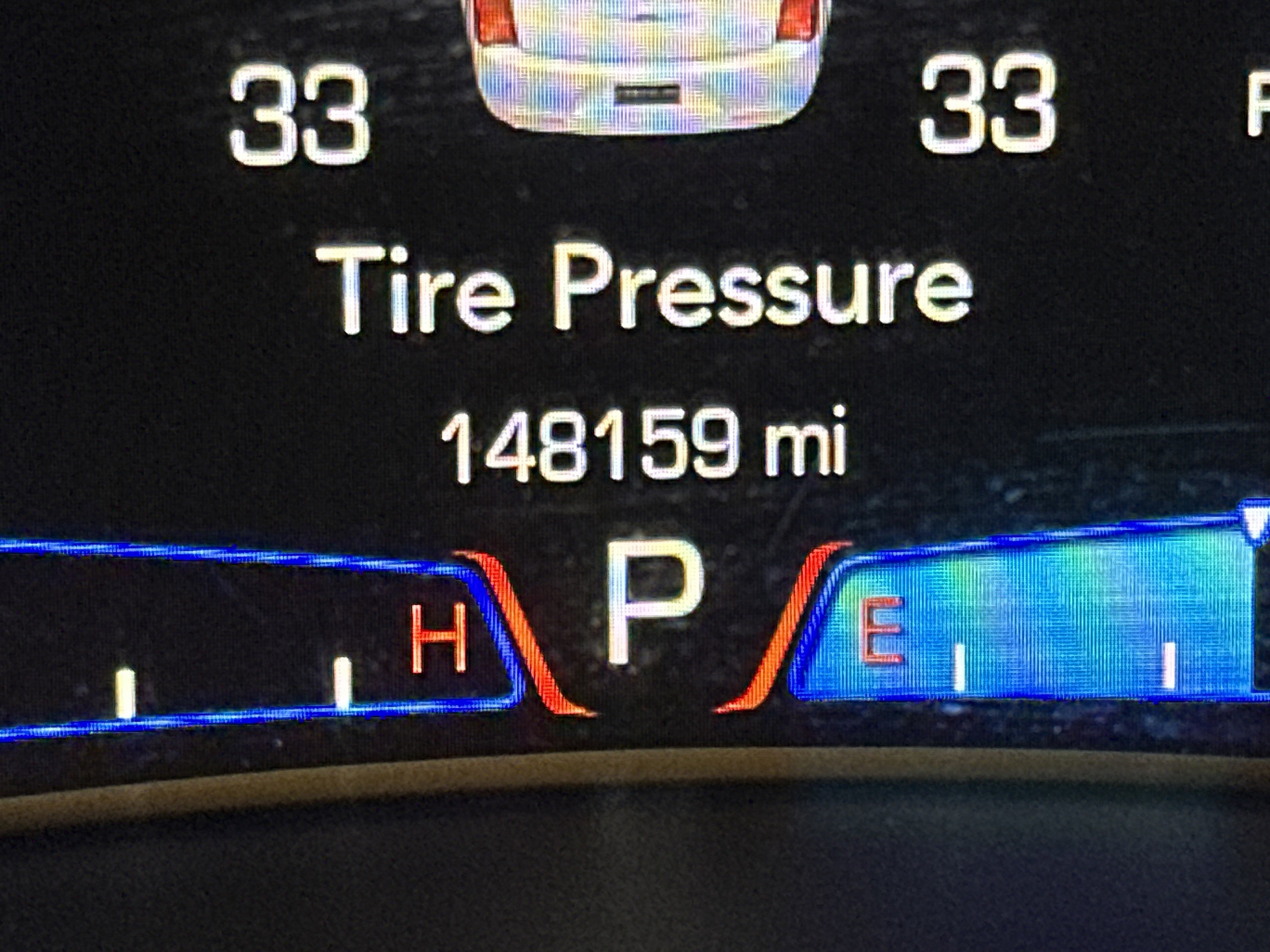 Used 2015 Chrysler 300 Limited w/ Driver Convenience Group image 22