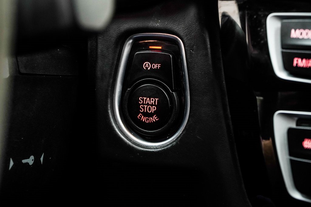 Used 2019 BMW M4 CS w/ Executive Package image 25