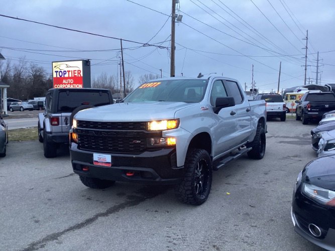 Used 2021 Chevrolet Silverado 1500 Custom Trail Boss w/ LPO, Dark Essentials Package image 1