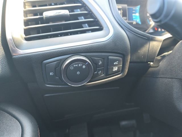 Used 2022 Ford Edge Titanium w/ Equipment Group 301A AWD/4WD image 24