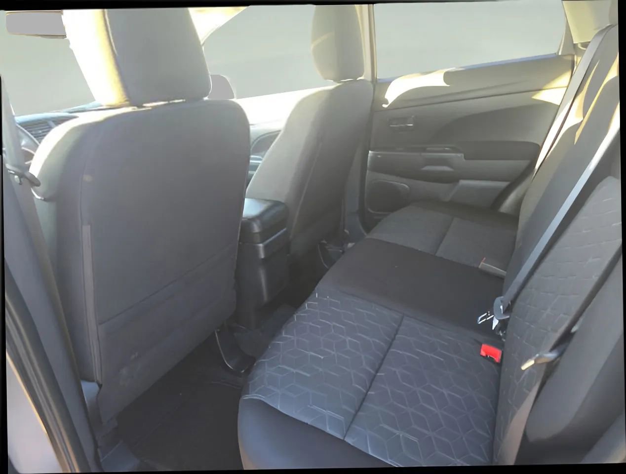 Used 2025 Mitsubishi Outlander Sport AWD image 12