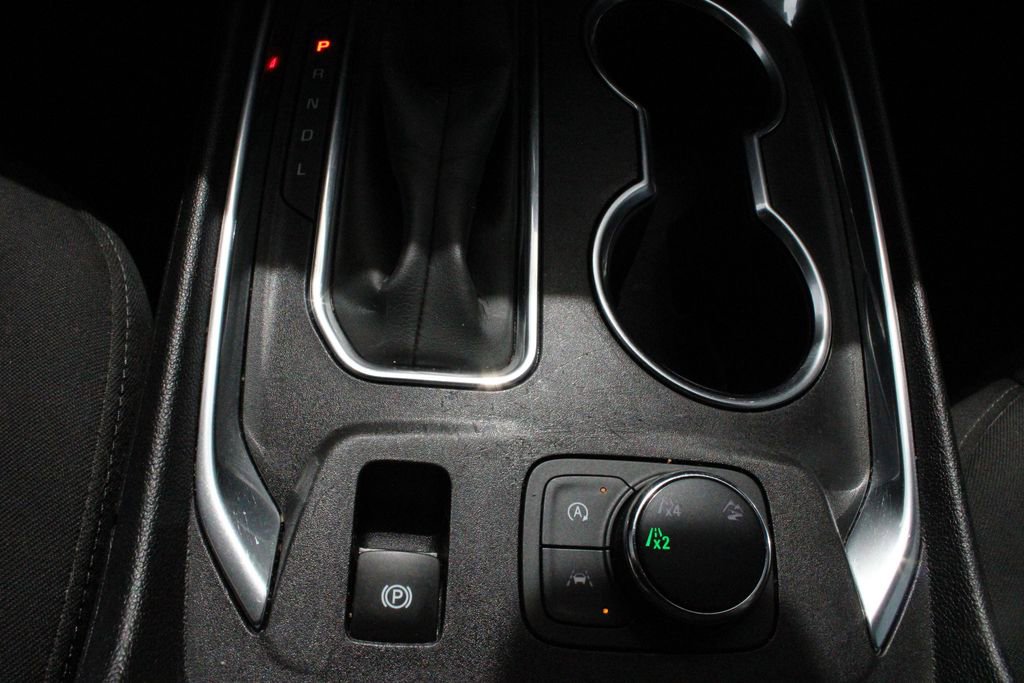 Used 2022 Chevrolet Traverse LT w/ LPO, Floor Liner Package image 38