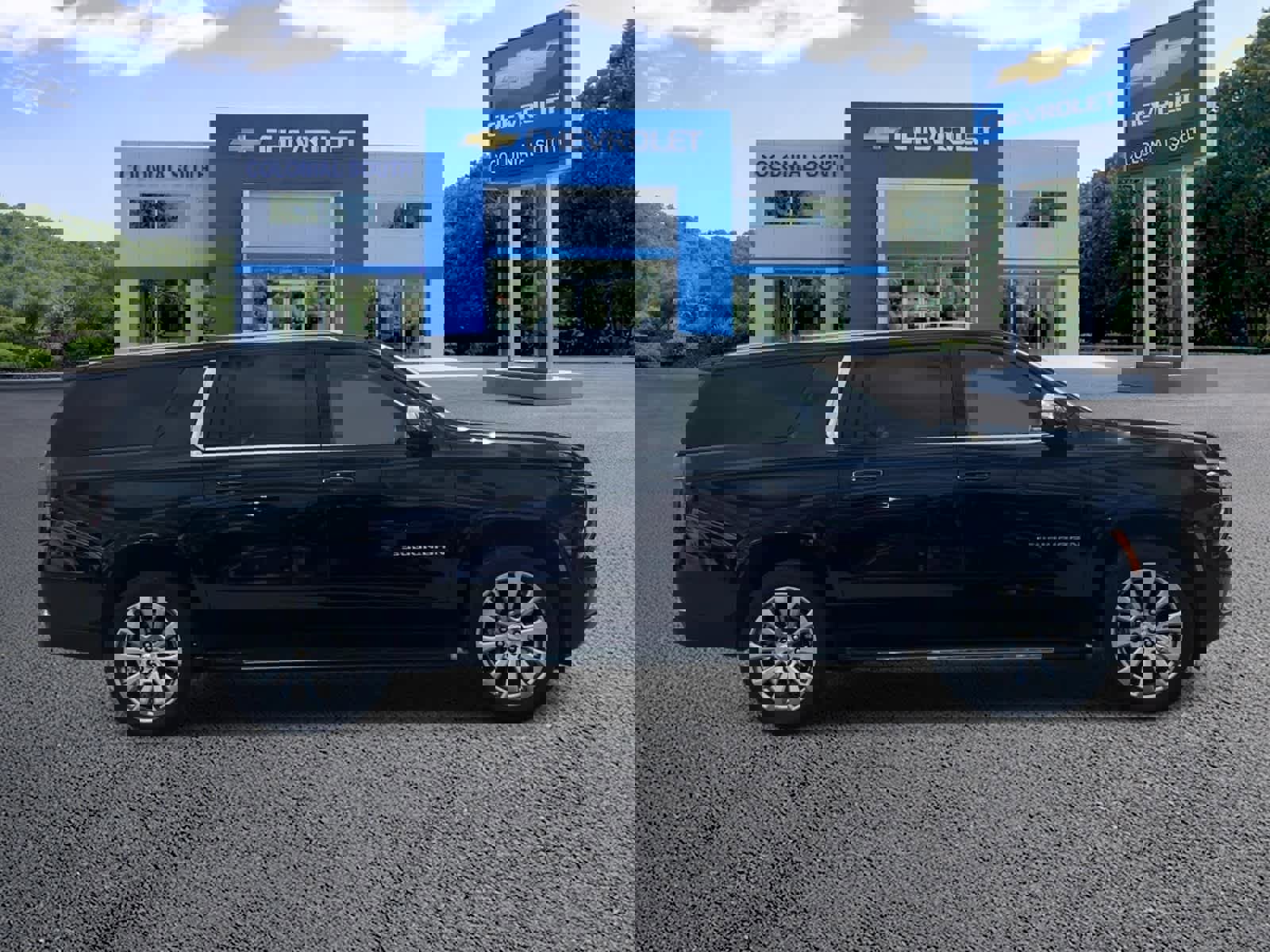 Certified 2025 Chevrolet Suburban Premier w/ Sun And Tow Package image 7