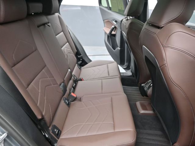 Used 2025 BMW X2 xDrive28i image 24