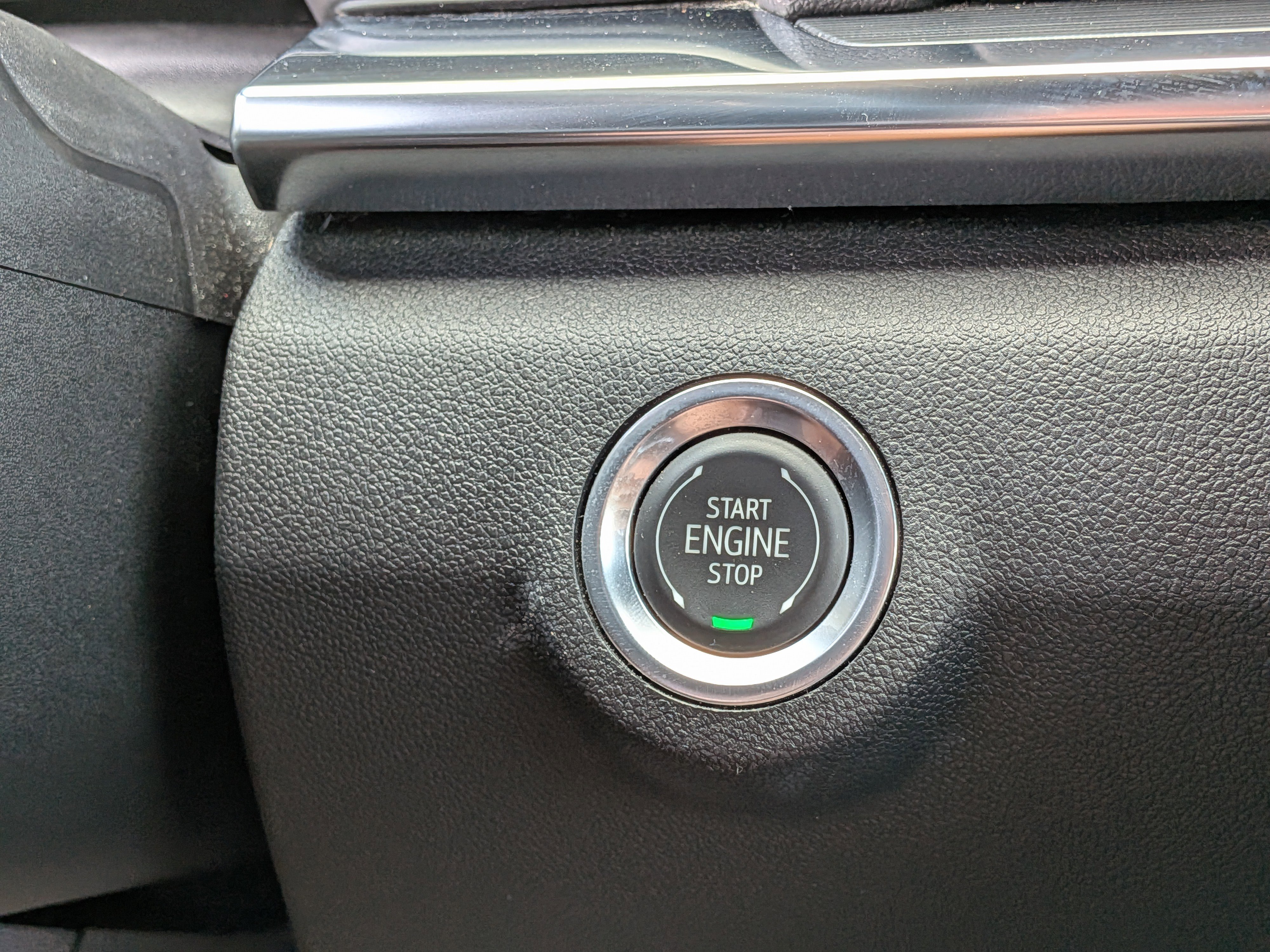 Used 2025 GMC Terrain Elevation FWD image 30