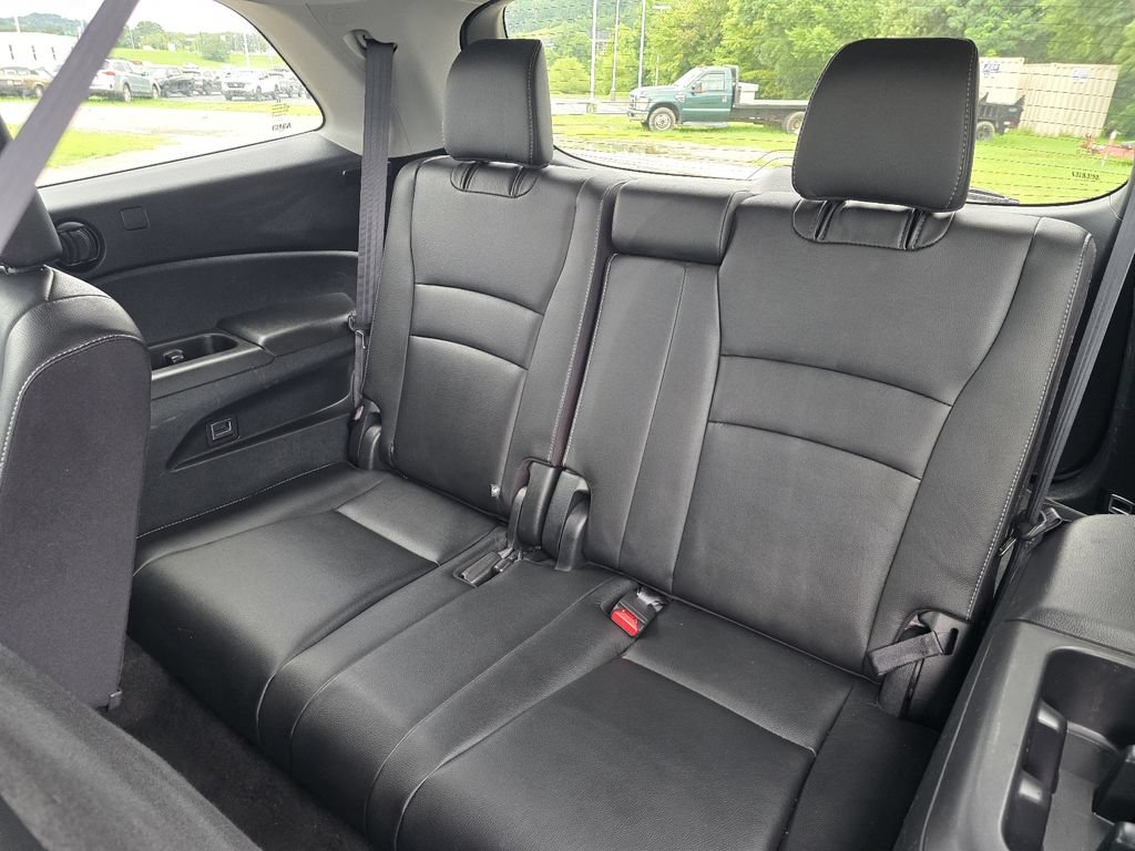 Used 2022 Honda Pilot Special Edition image 11
