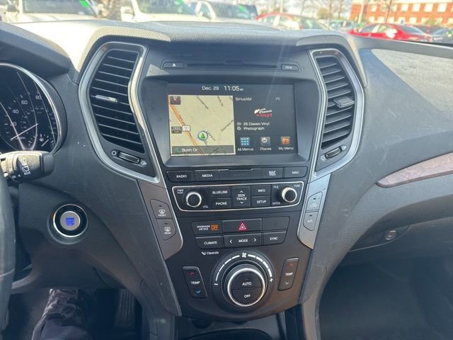 Used 2018 Hyundai Santa Fe Sport image 13