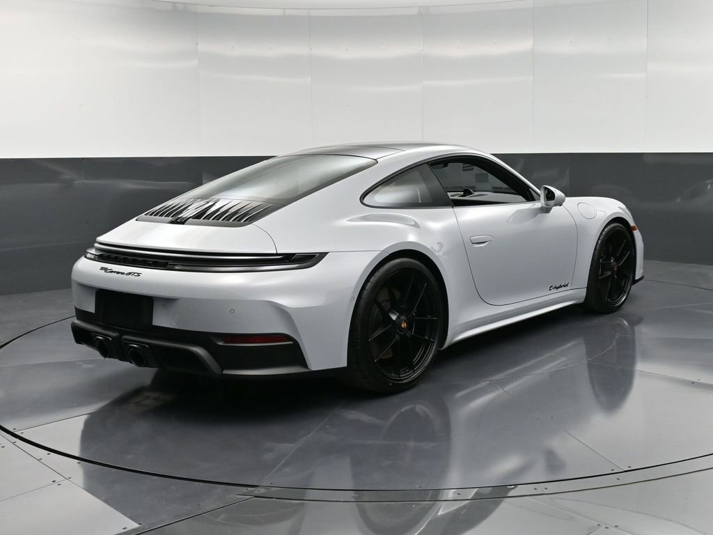 New 2026 Porsche 911 Carrera GTS image 8
