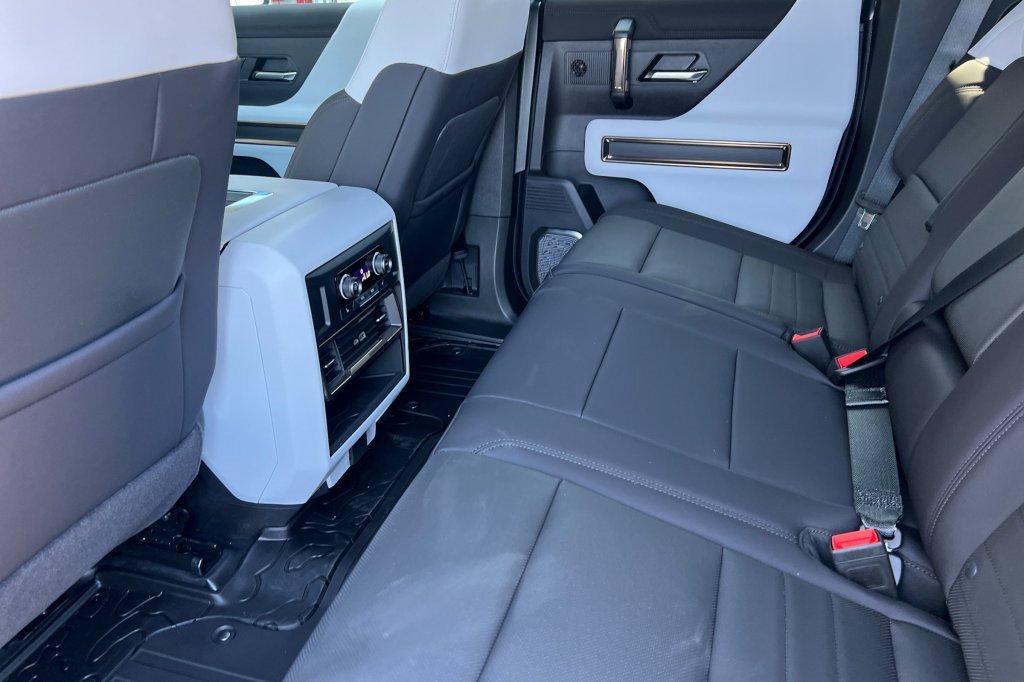 New 2025 GMC Hummer EV 3X image 9