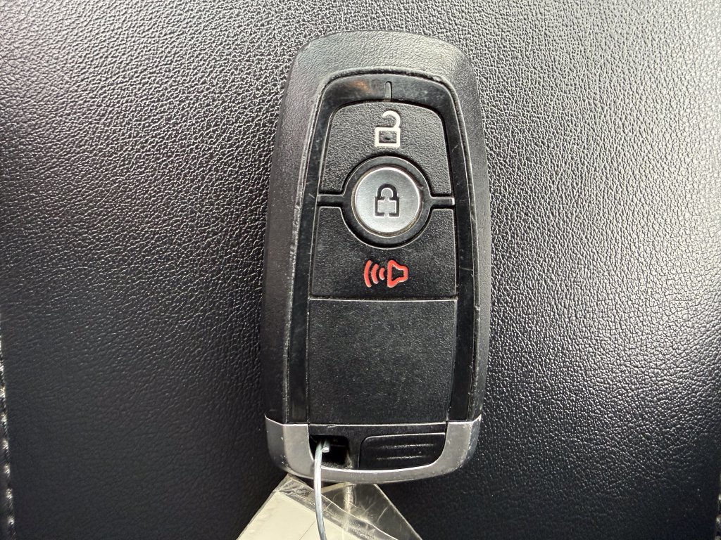 Certified 2024 Ford Edge SEL AWD/4WD image 34