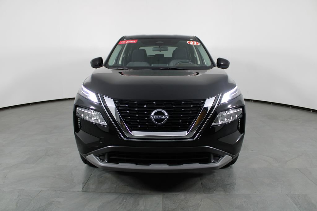 Certified 2023 Nissan Rogue SV image 14