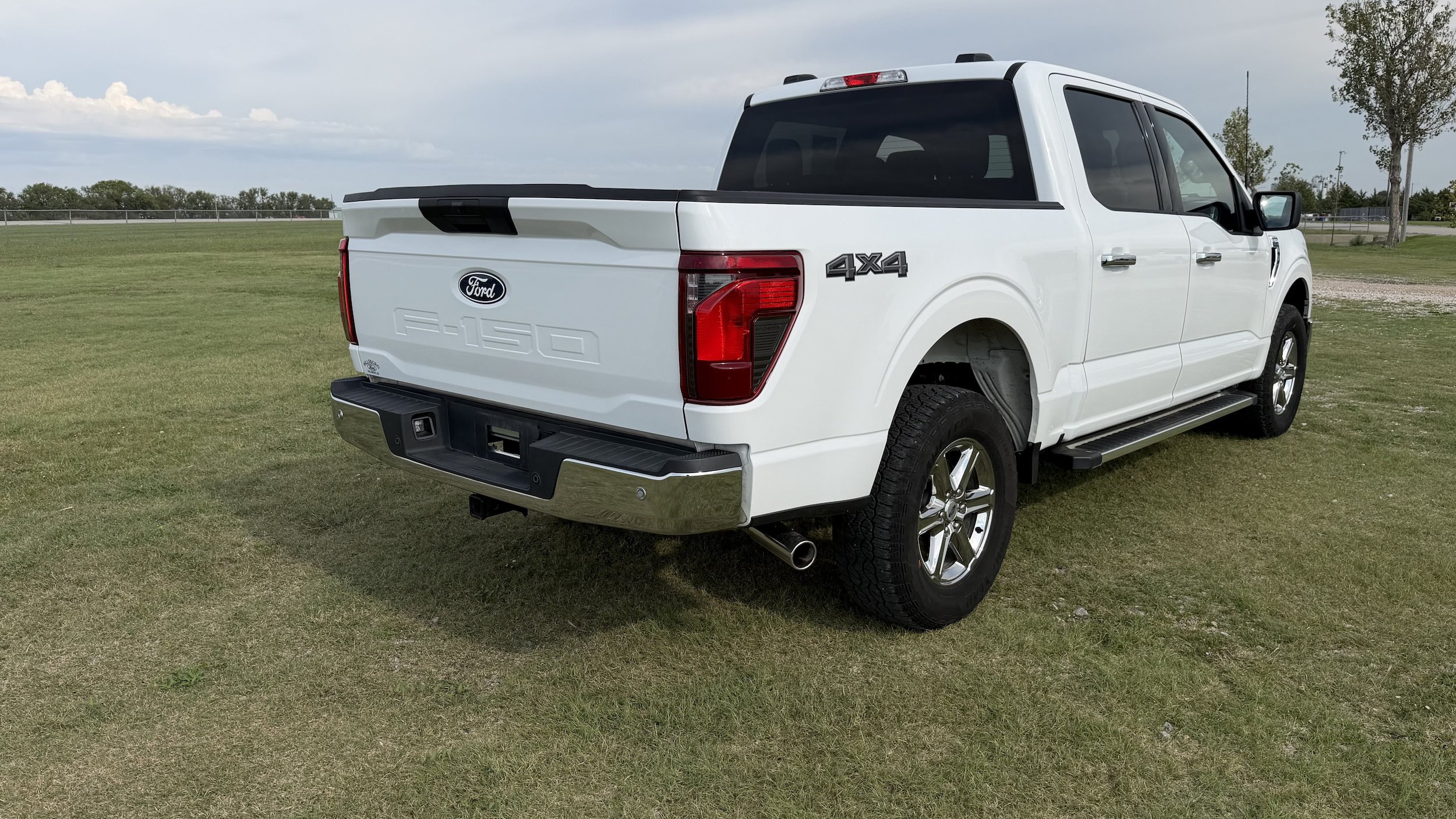 Used 2025 Ford F150 XLT w/ Equipment Group 301A Standard AWD/4WD image 3