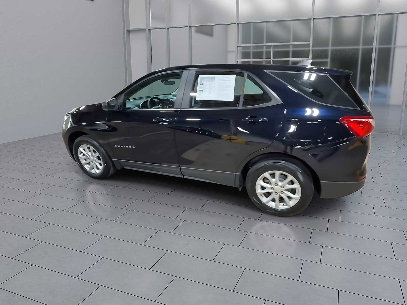 Used 2021 Chevrolet Equinox LS AWD/4WD image 6