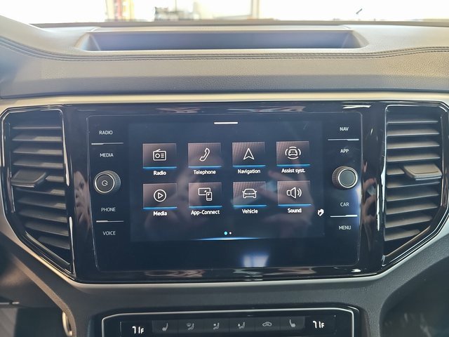 Used 2021 Volkswagen Atlas SEL R-Line image 23