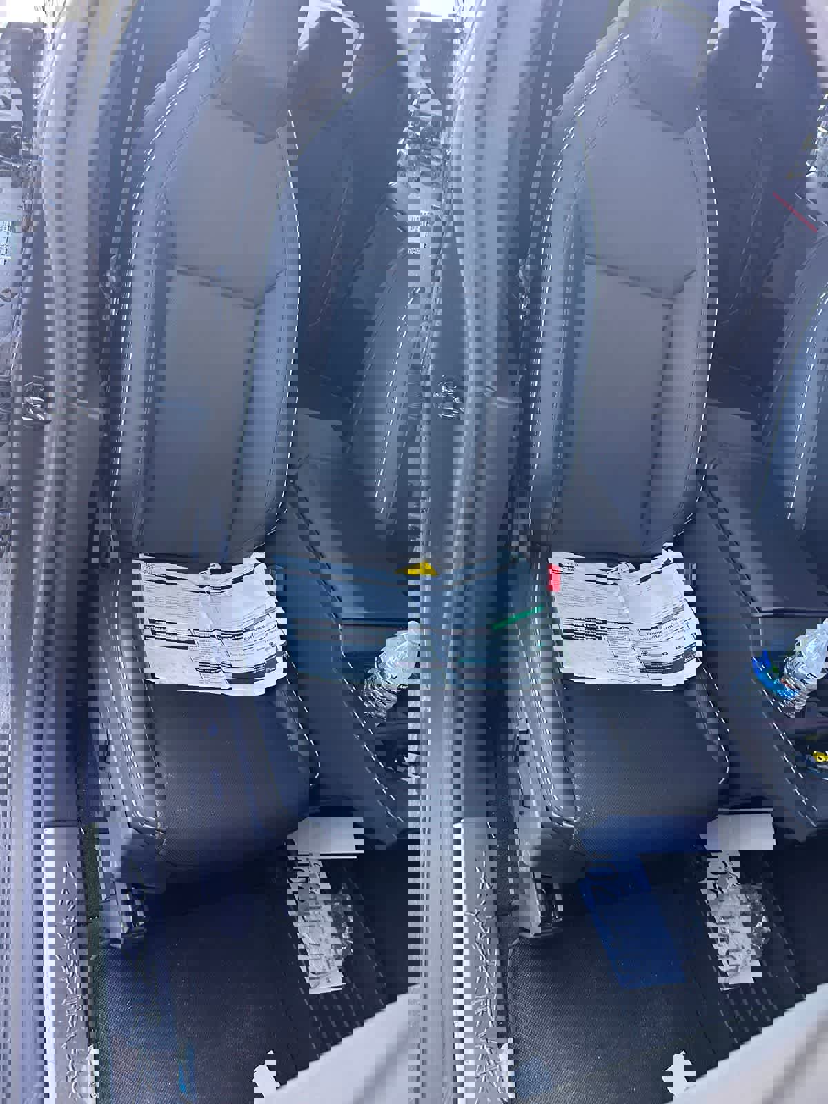 Used 2025 Tesla Cybertruck AWD Crew Cab image 11