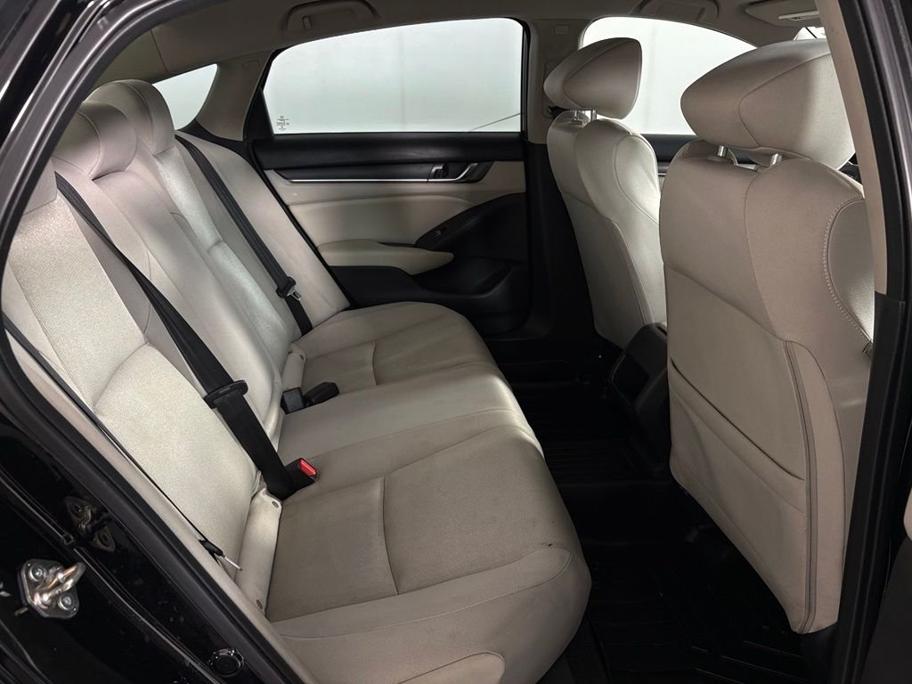 Used 2018 Honda Accord LX image 37