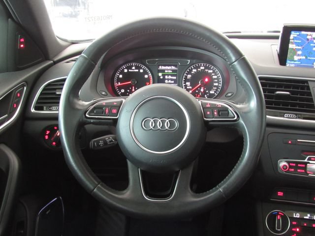 Used 2016 Audi Q3 2.0T Prestige w/ Prestige Package AWD/4WD image 24