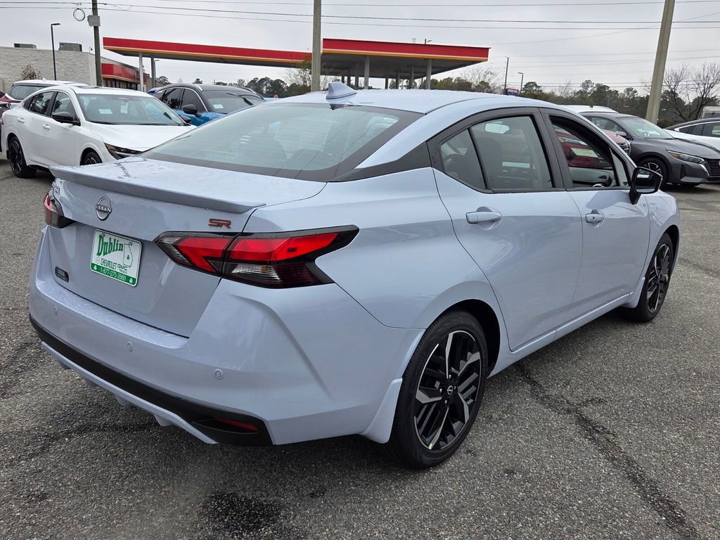 New 2025 Nissan Versa SR w/ Trunk Package image 10