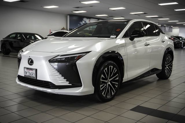 Certified 2023 Lexus RZ 450e Premium w/ Technology Package AWD/4WD image 3