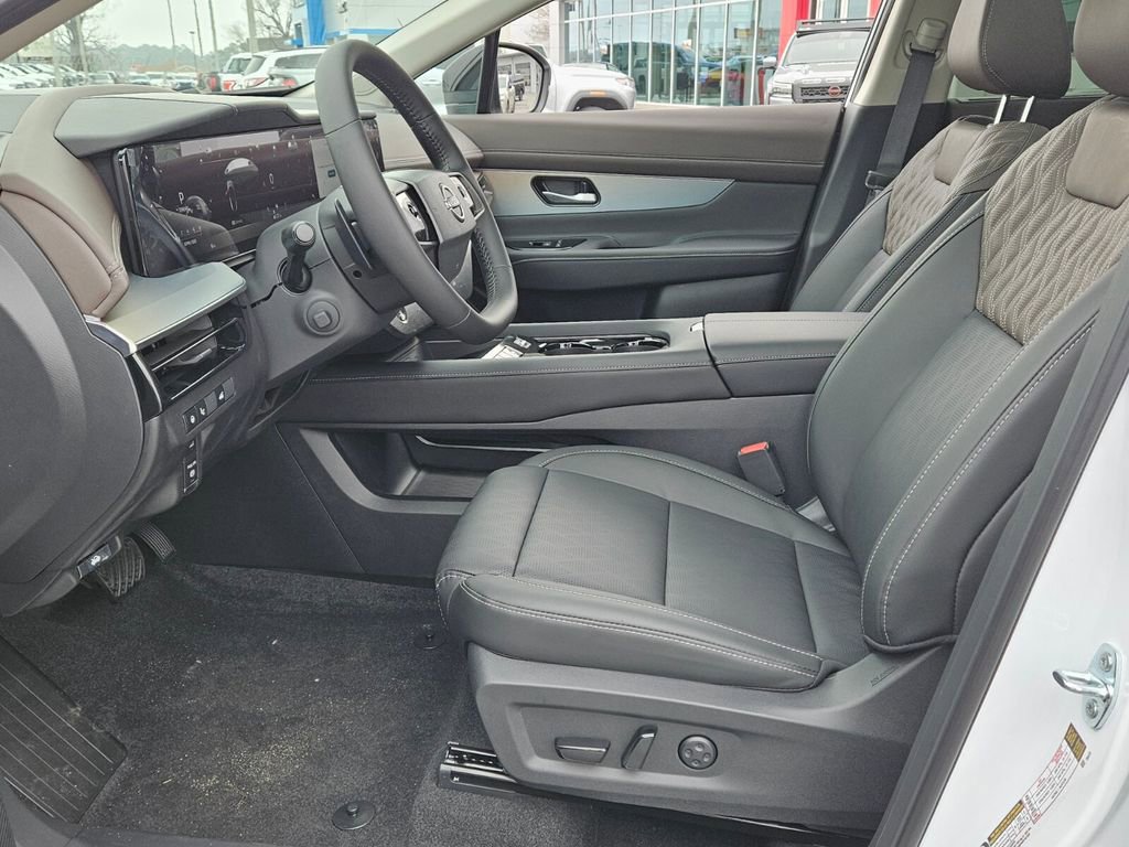 New 2026 Nissan Murano Platinum w/ Cargo Package image 3