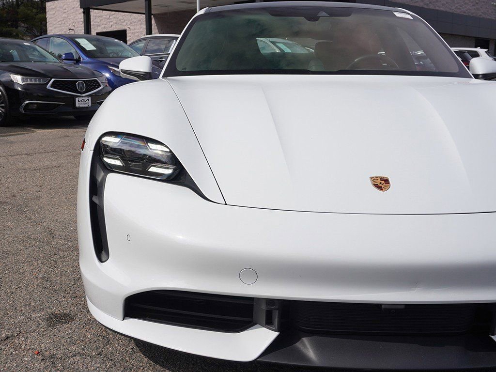 Used 2021 Porsche Taycan Turbo image 16