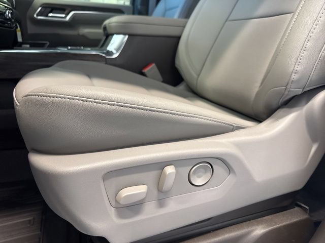 New 2026 GMC Sierra 3500 SLT AWD/4WD image 20