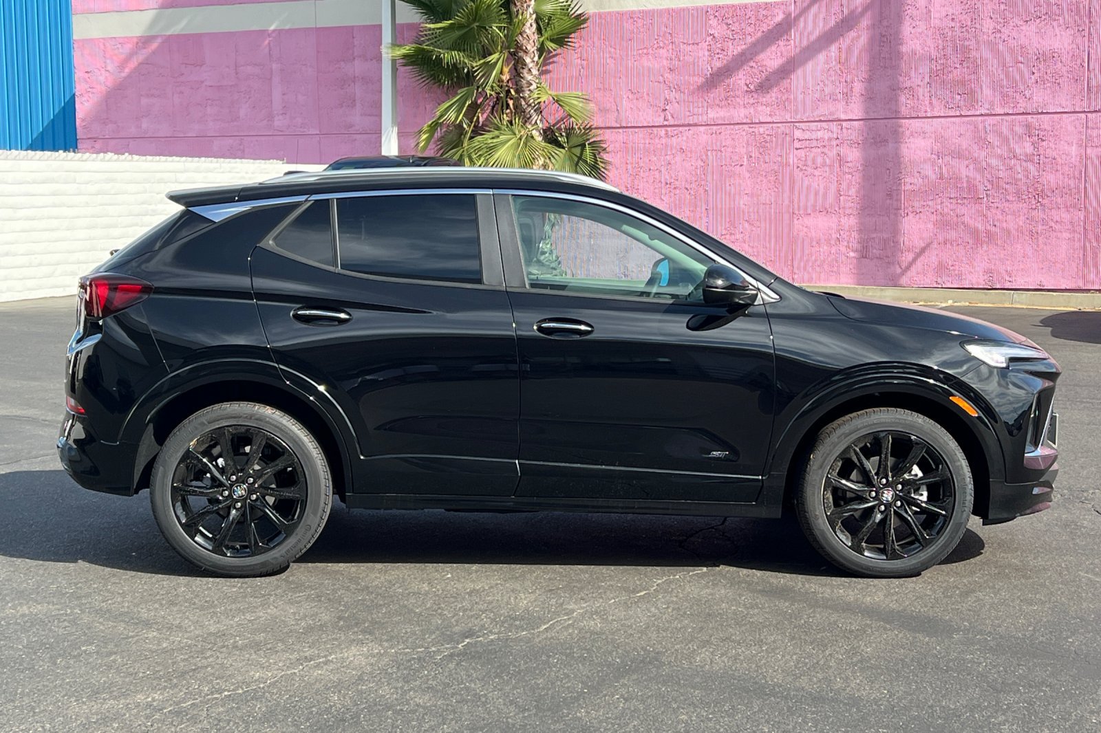 New 2026 Buick Encore GX Sport Touring w/ Comfort Package FWD image 3