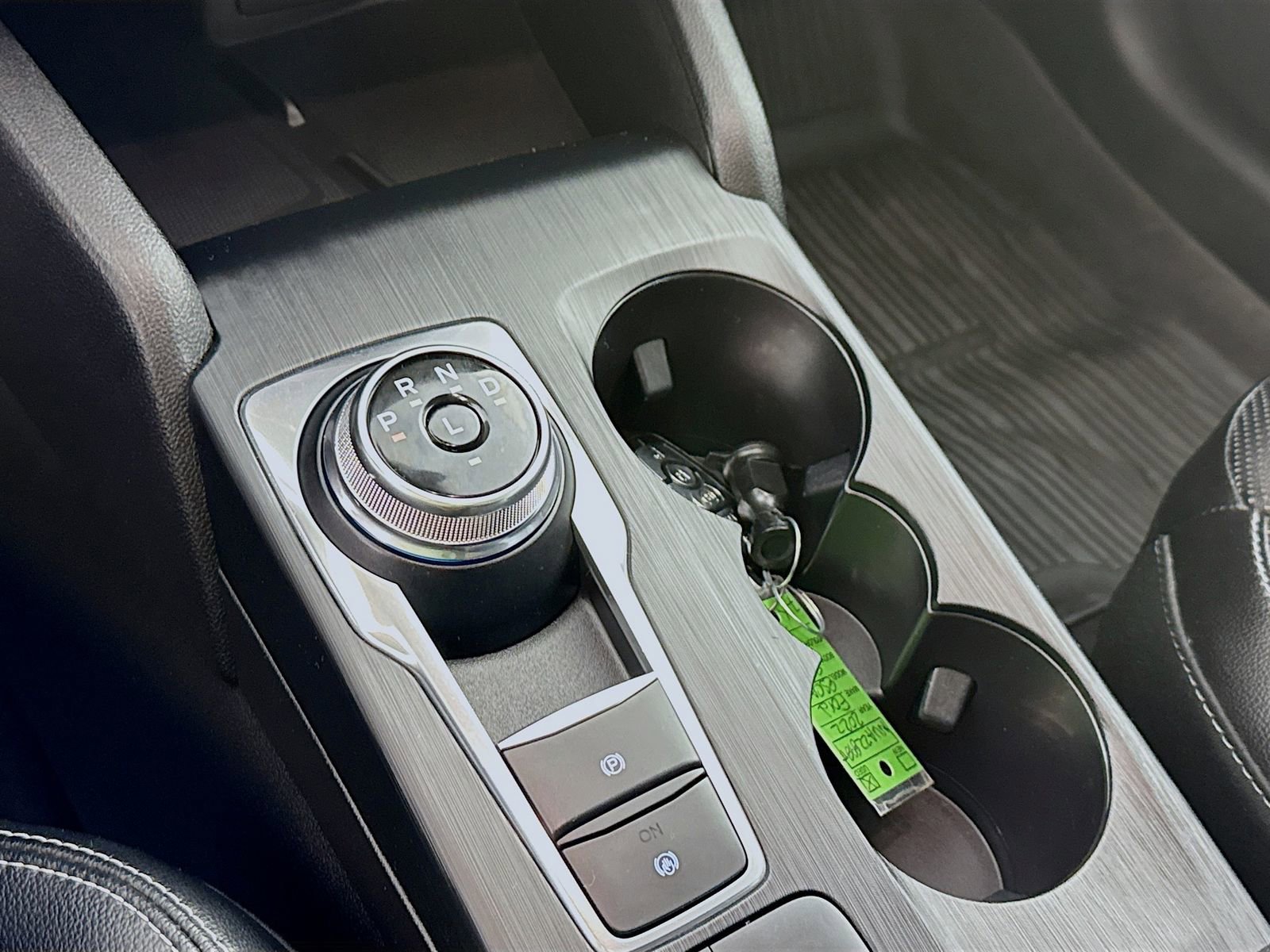 Used 2022 Ford Escape SEL w/ Technology Package image 13