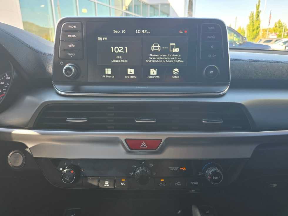 Used 2020 Kia Telluride S w/ S 8 Passenger Seating Package AWD/4WD image 12