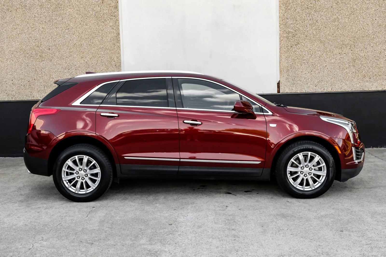 Used 2018 Cadillac XT5 FWD image 8