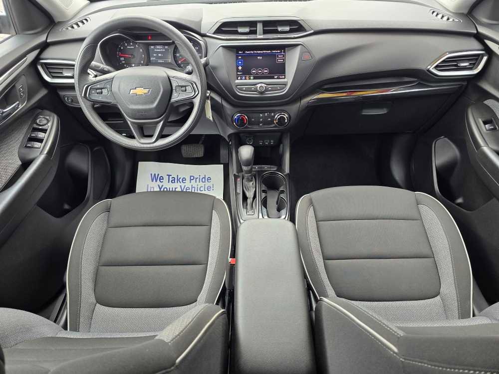 Used 2022 Chevrolet TrailBlazer LS image 24