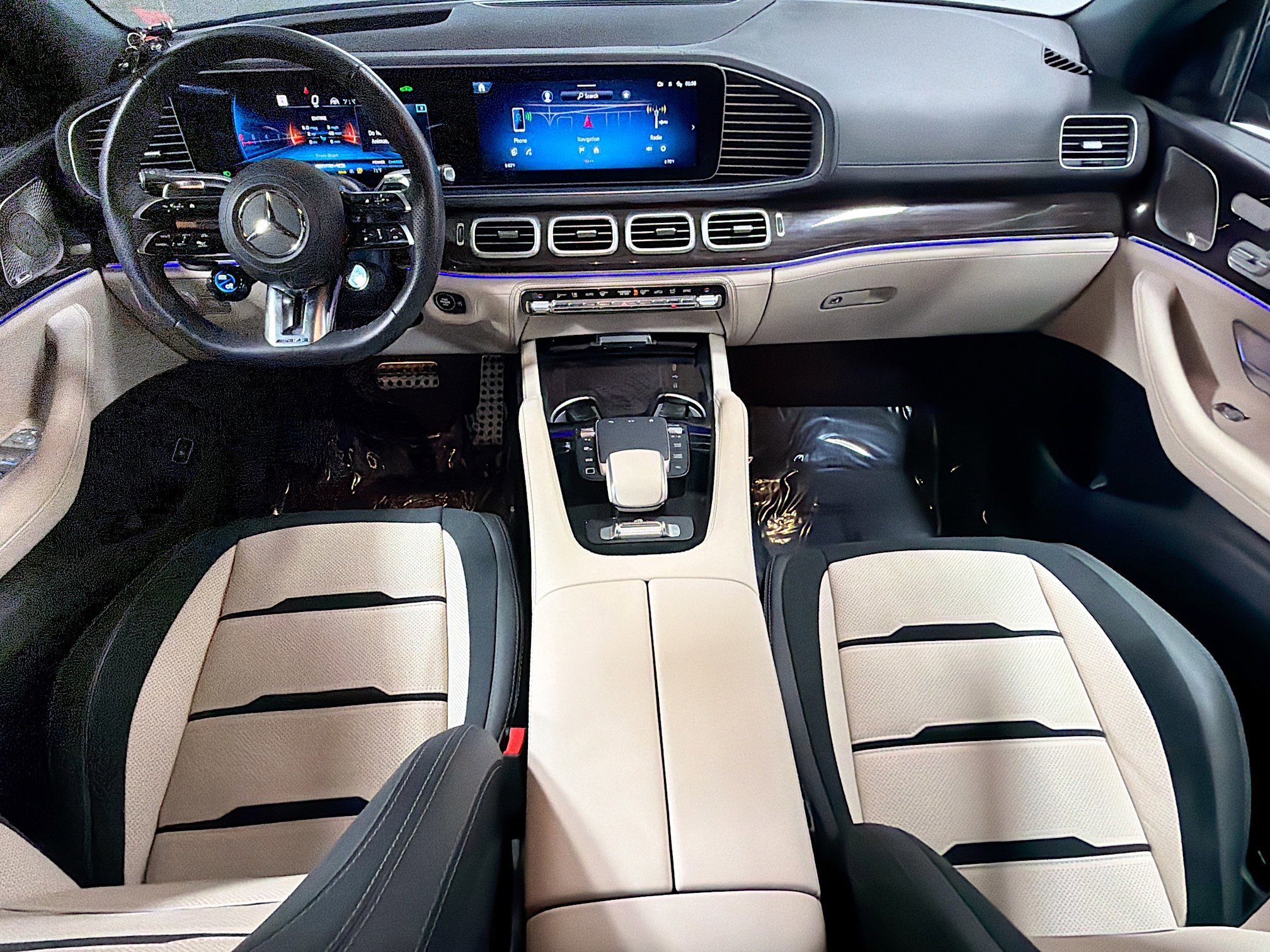 Used 2025 Mercedes-Benz GLE 53 AMG 4MATIC Coupe image 16