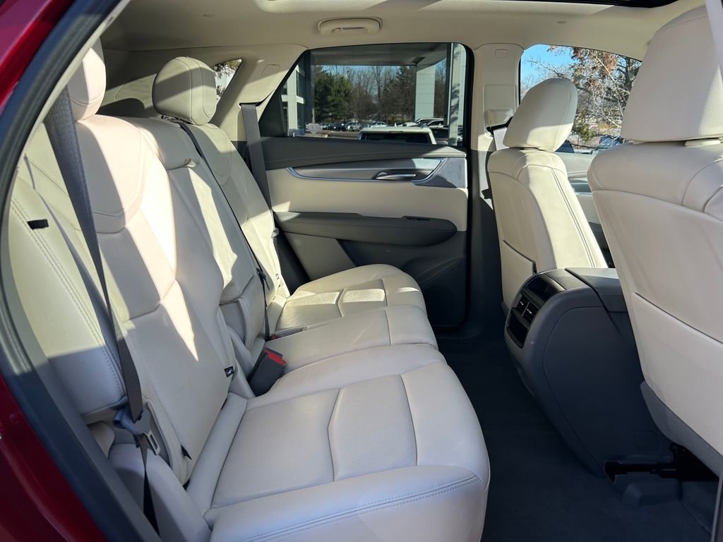 Used 2023 Cadillac XT5 Premium Luxury w/ LPO, Floor Liner Package image 28