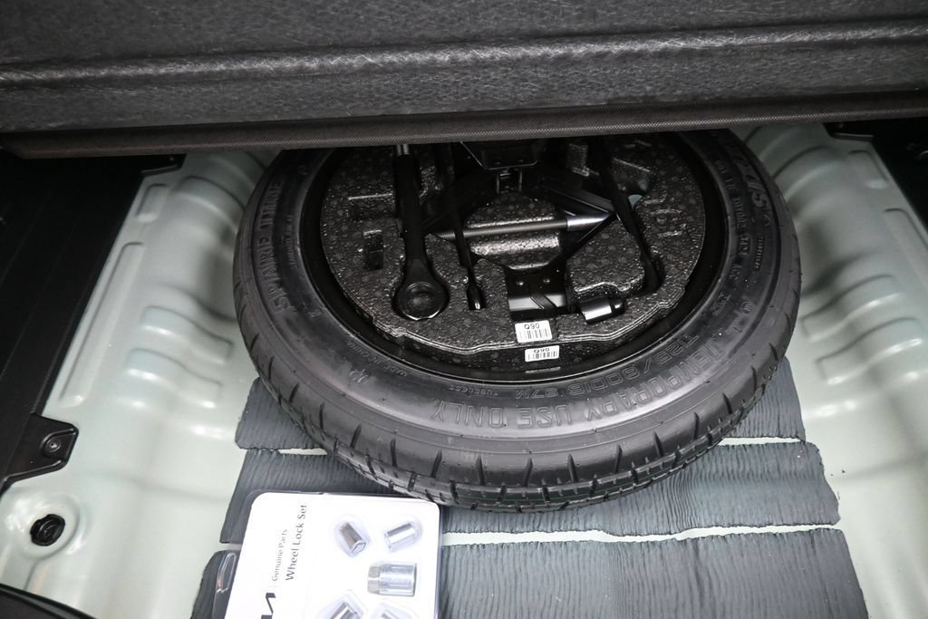 Certified 2025 Kia Seltos S AWD/4WD image 22
