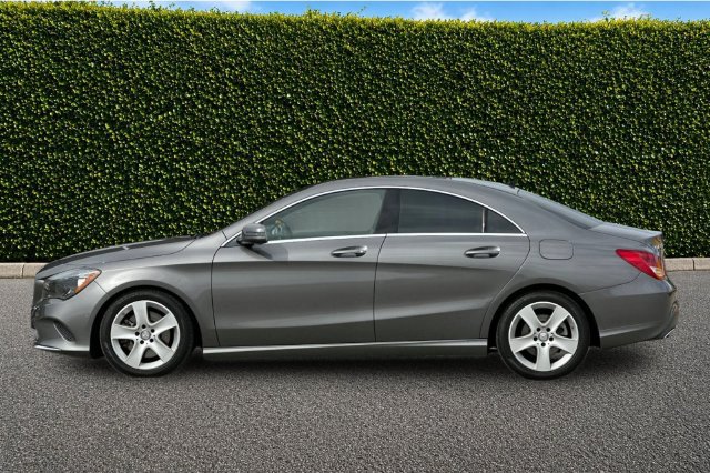 Used 2017 Mercedes-Benz CLA 250 4MATIC image 7