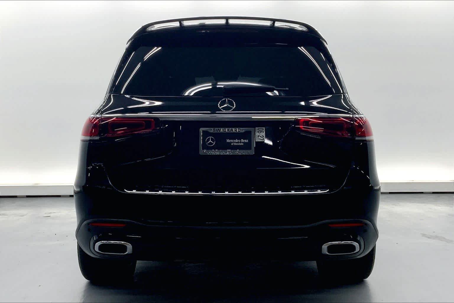 Used 2022 Mercedes-Benz GLS 450 4MATIC image 3