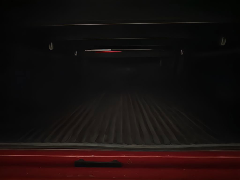 Used 2015 RAM 1500 Express AWD/4WD image 18