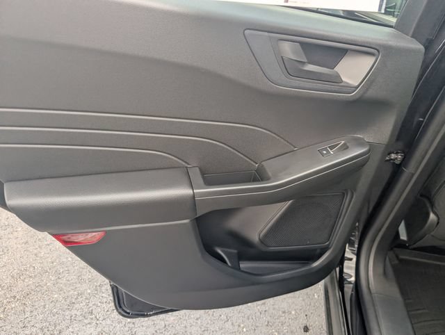 Used 2023 Ford Escape Active AWD/4WD image 10