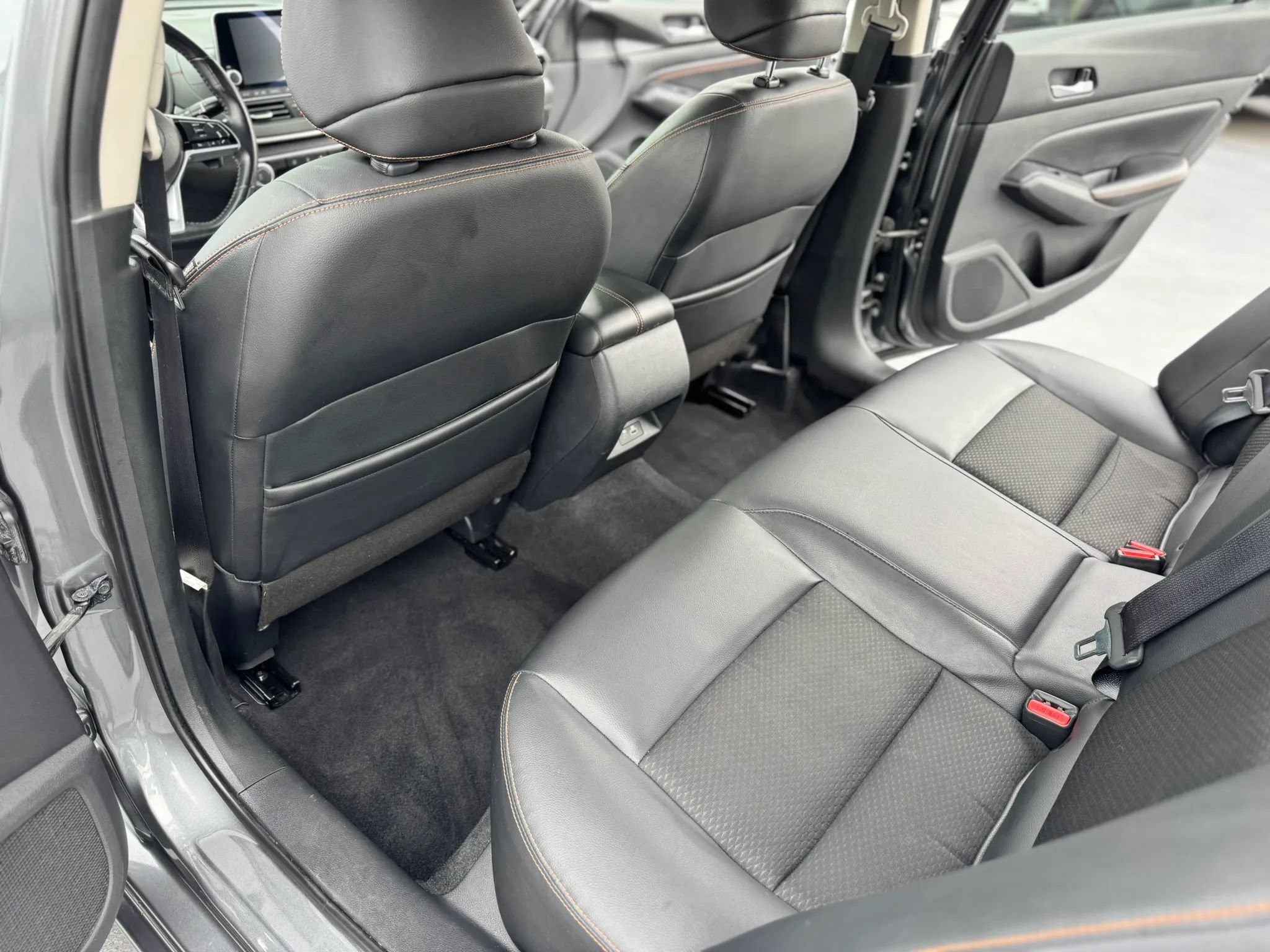 Used 2020 Nissan Altima 2.5 SR AWD/4WD image 16