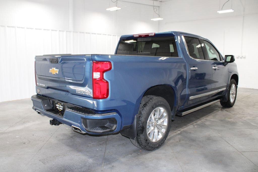 Used 2024 Chevrolet Silverado 1500 High Country w/ High Country Premium Package image 9
