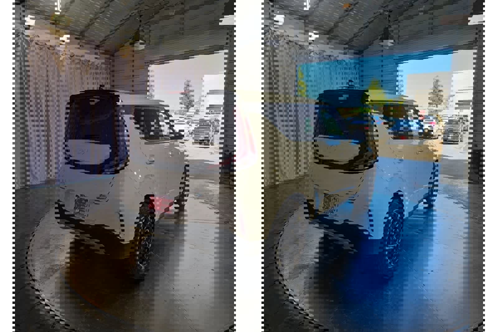 Used 2025 Kia Soul EX image 11