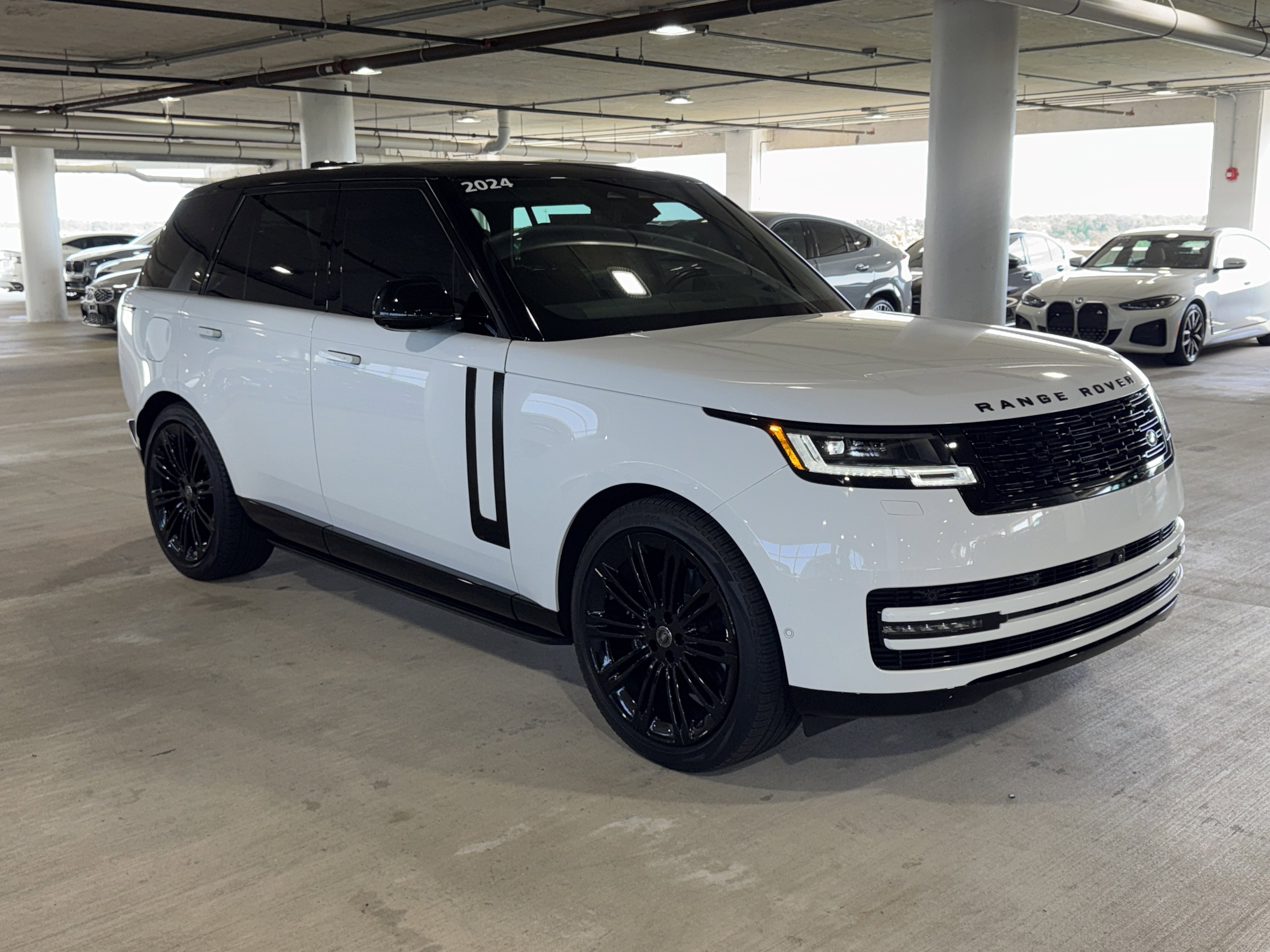 Used 2024 Land Rover Range Rover SE