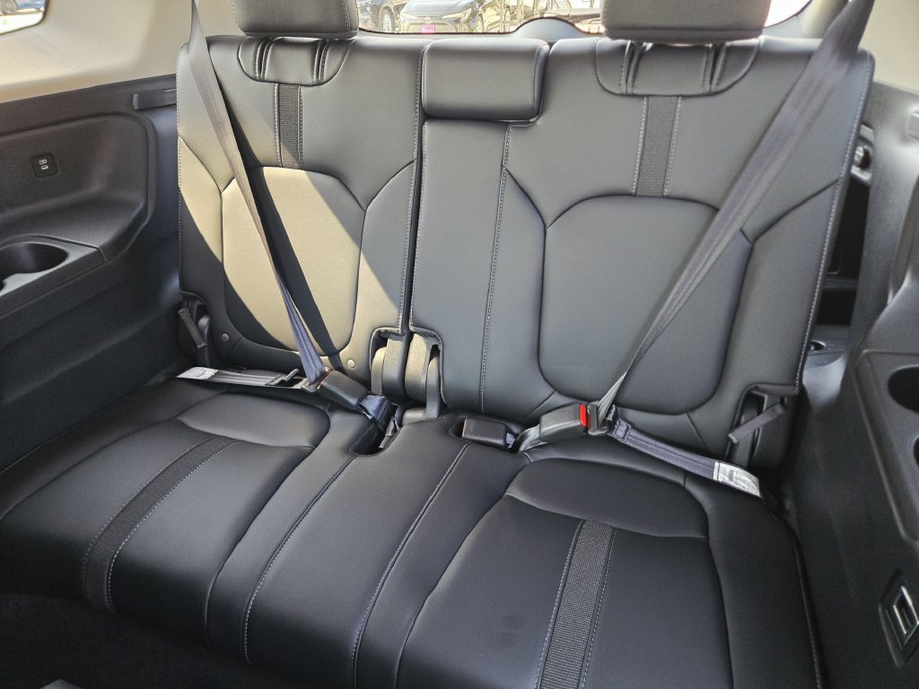 Certified 2025 Honda Pilot EX-L image 17