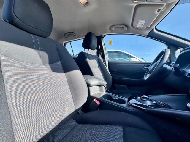 Used 2020 Nissan Leaf SV w/ SV All Weather Package FWD image 6