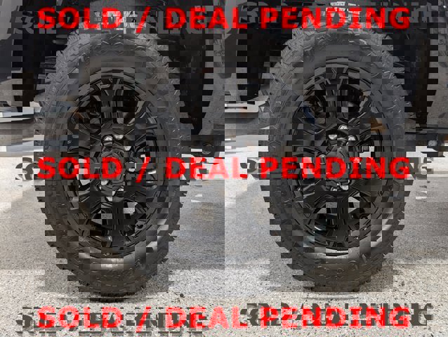 Used 2018 RAM 2500 Laramie w/ Sport Appearance Group AWD/4WD image 13