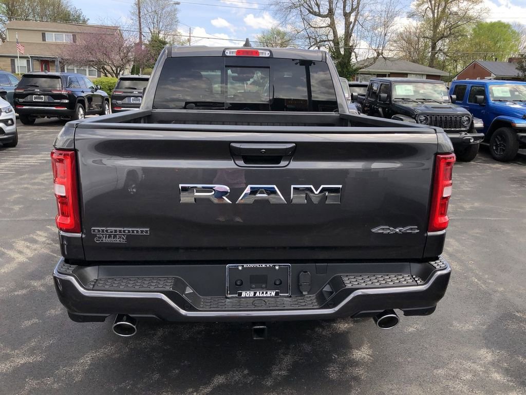 New 2026 RAM 1500 4x4 Crew Cab image 10